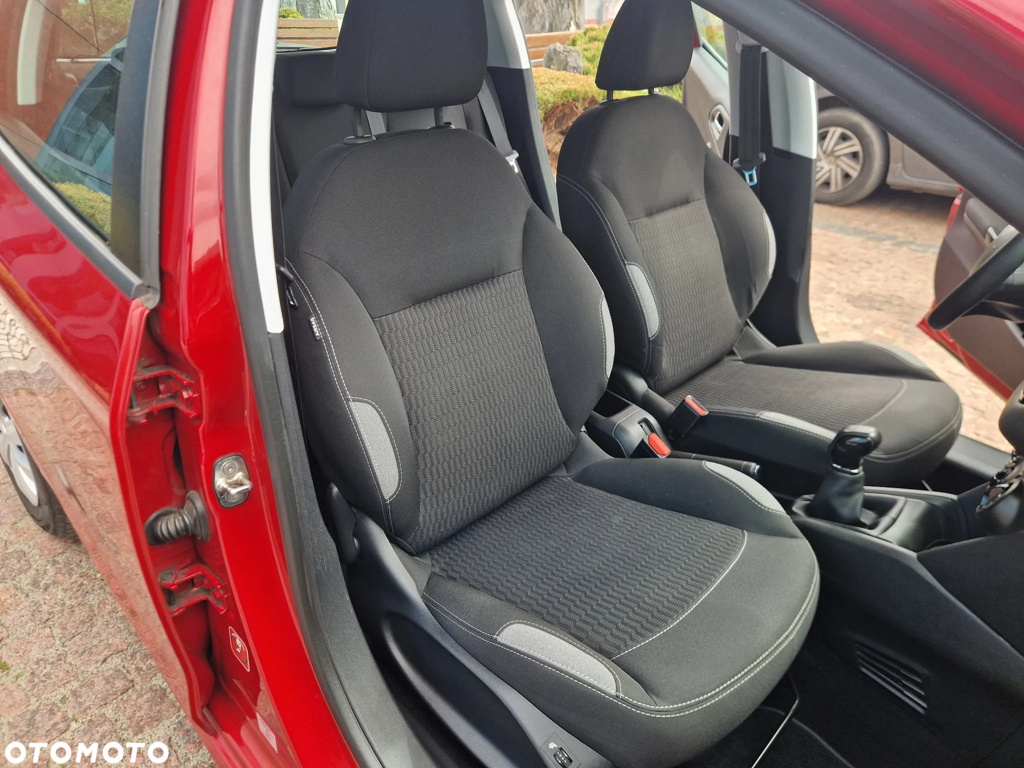 Peugeot 208 Blue-HDi 100 Stop&Start Active - 20