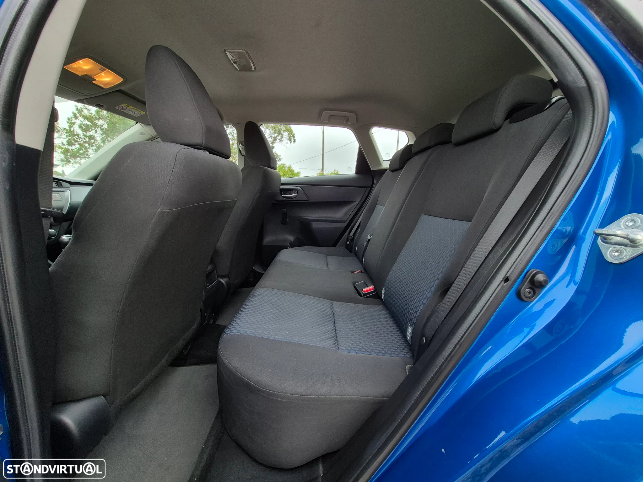 Toyota Auris 1.33 VVT-i ACtive - 12