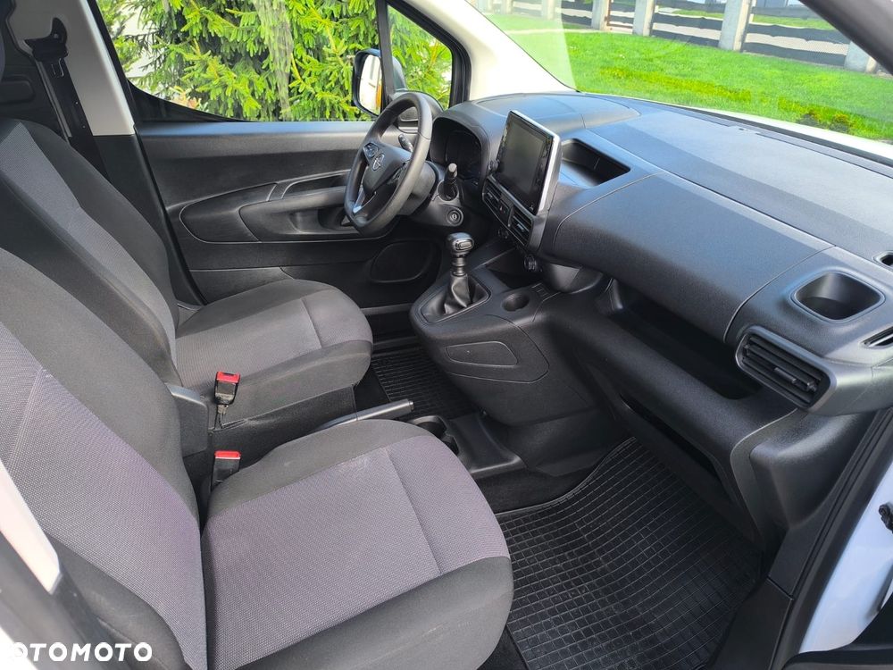 Opel Combo - 14