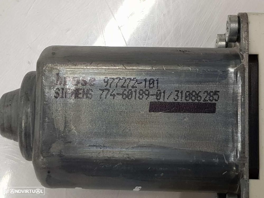 MOTOR ELEVADOR DE VIDRO TRASEIRO DIREITO AUDI Q7 2008 - 1
