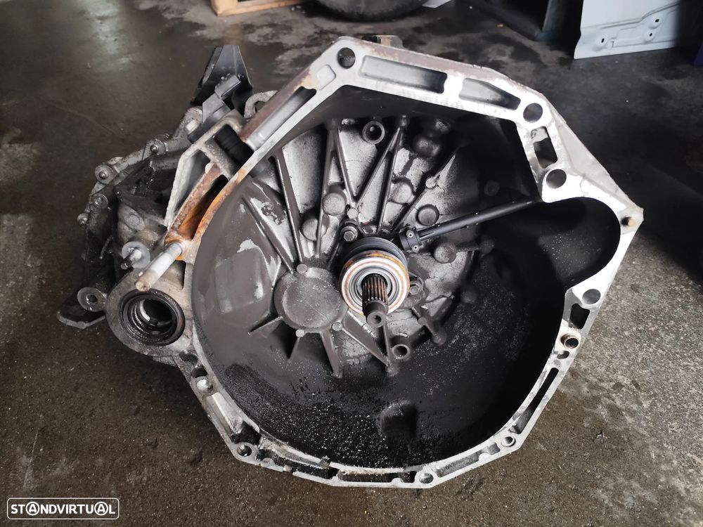 Renault Megane IV 4 / 1.5 DCI CAIXA VELOCIDADES REF: TL4A040 - CV138 - 1