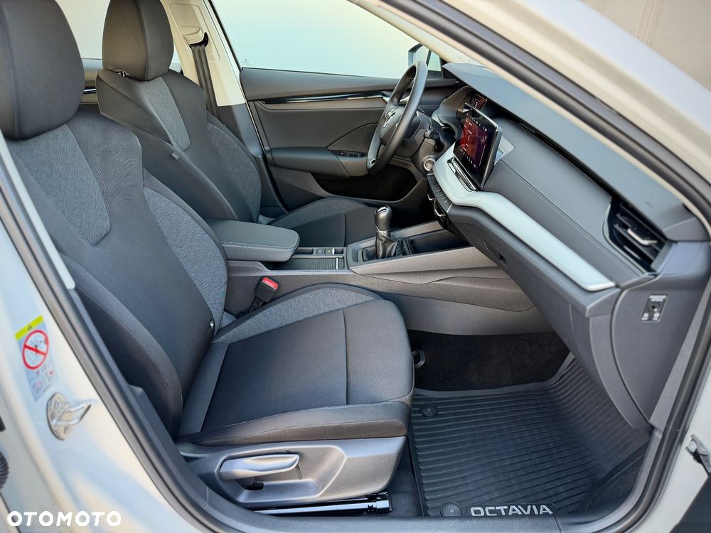 Skoda Octavia 1.5 TSI Essence - 7