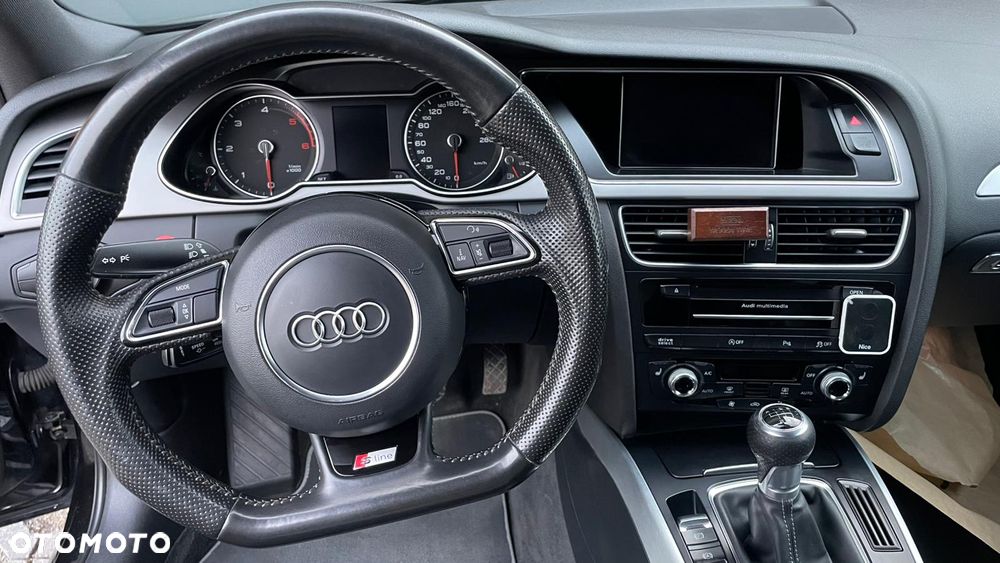 Audi A4 Avant 2.0 TDI DPF S line Sportpaket - 12