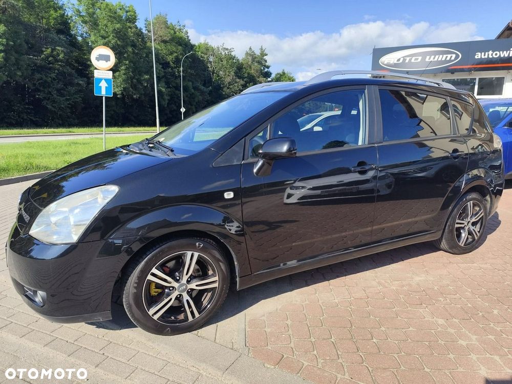 Toyota Corolla Verso - 4