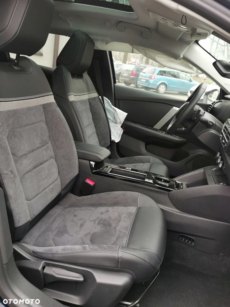 Citroën C4 Hybrid 136 ë-DSC6 PLUS - 22