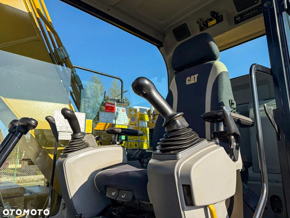 Caterpillar 313 FL 14,2T - 23