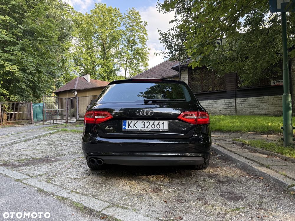 Audi A4 - 12