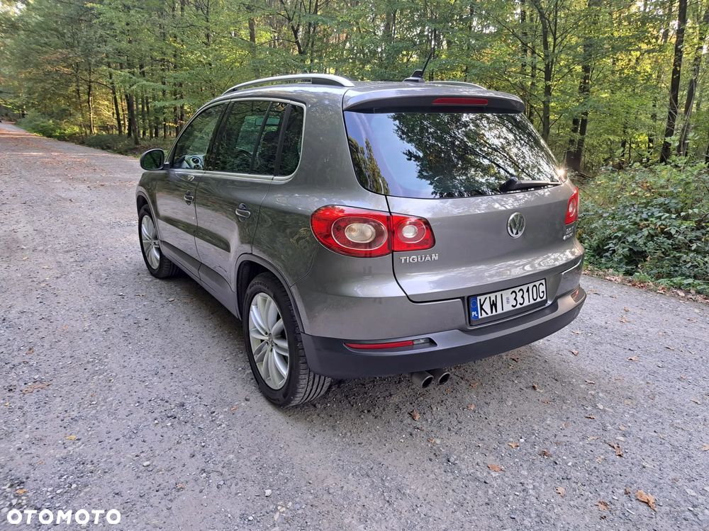 Volkswagen Tiguan - 5