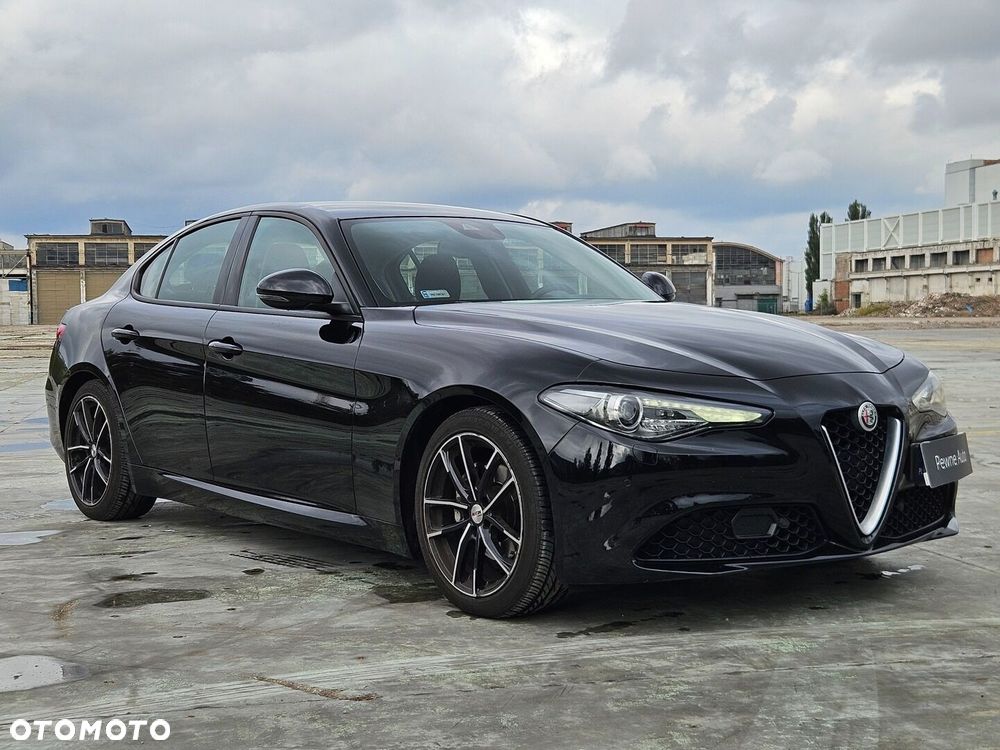 Alfa Romeo Giulia 2.0 Turbo - 10
