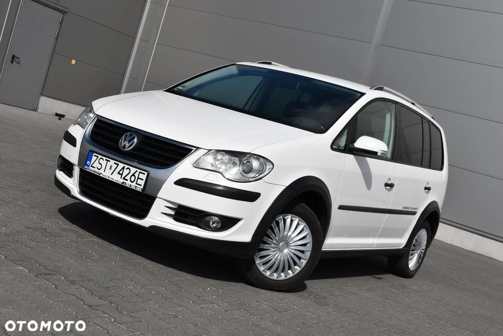 Volkswagen Touran 1.4 TSI Cross - 22