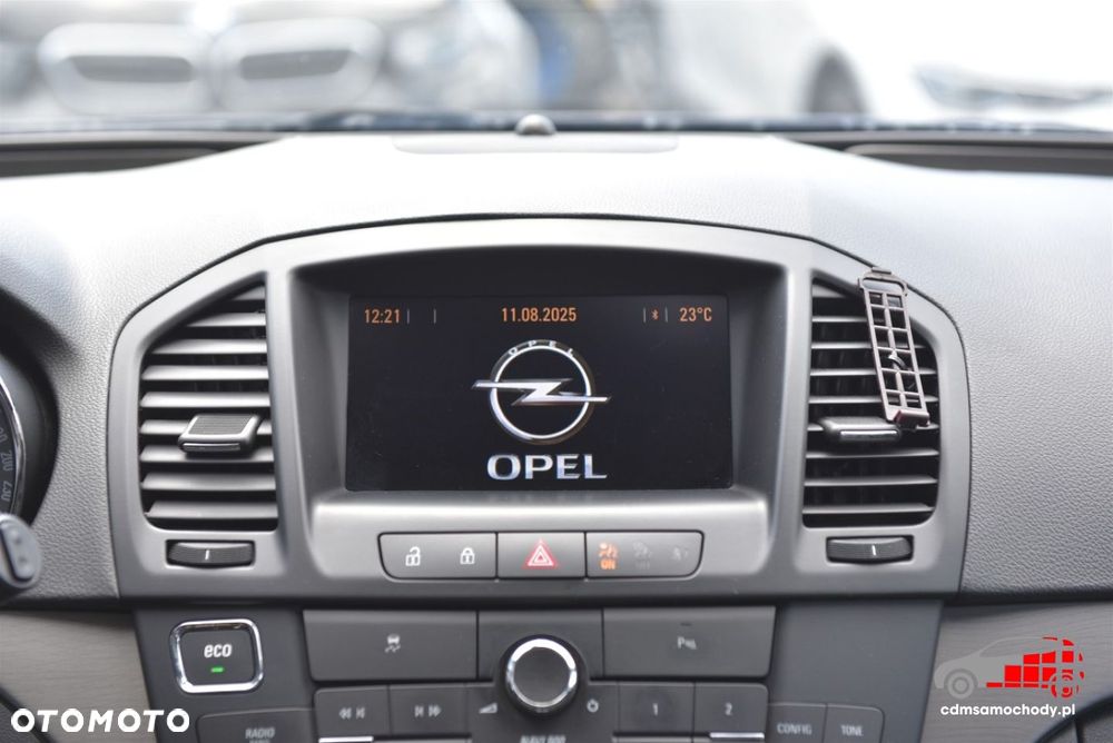 Opel Insignia - 22