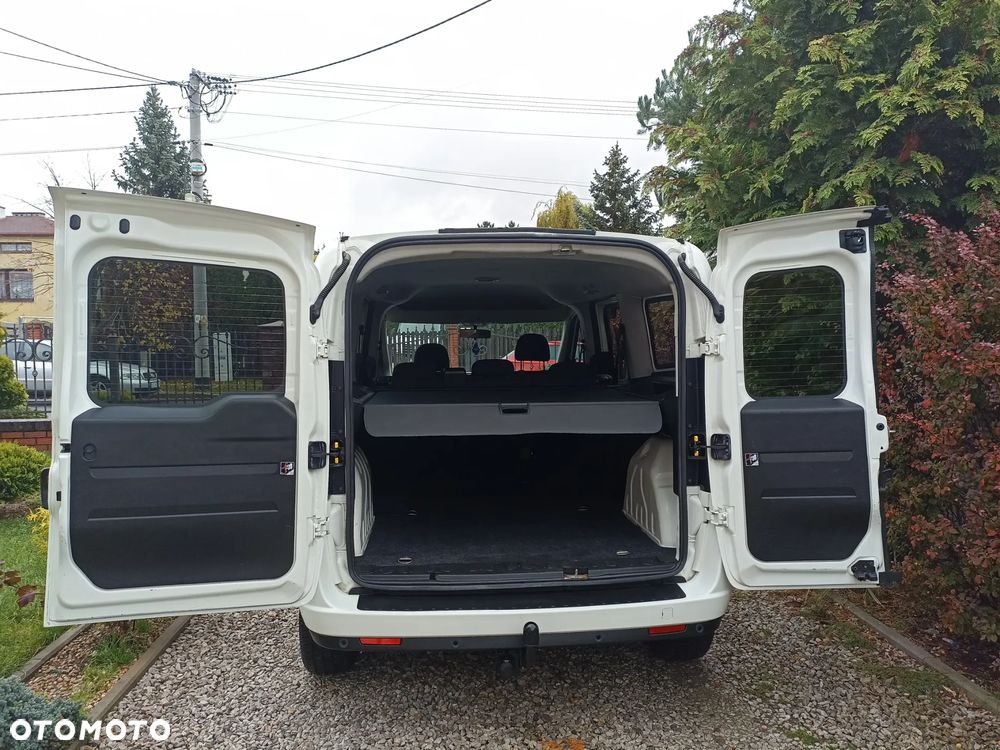 Fiat Doblo 1.6 16V Multijet lang Lounge - 12
