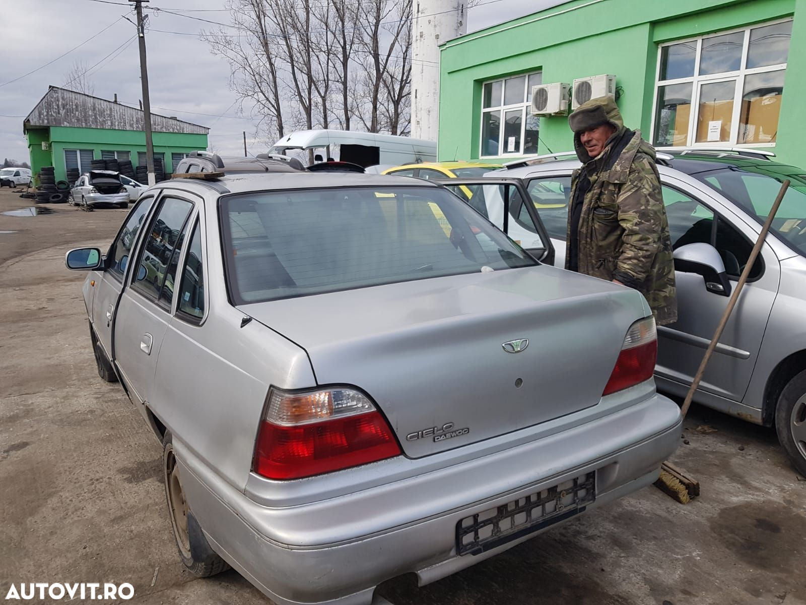 Broasca stanga fata 90120862 Daewoo Cielo 1 [1994 - 2002] 1.5 benzina - 6