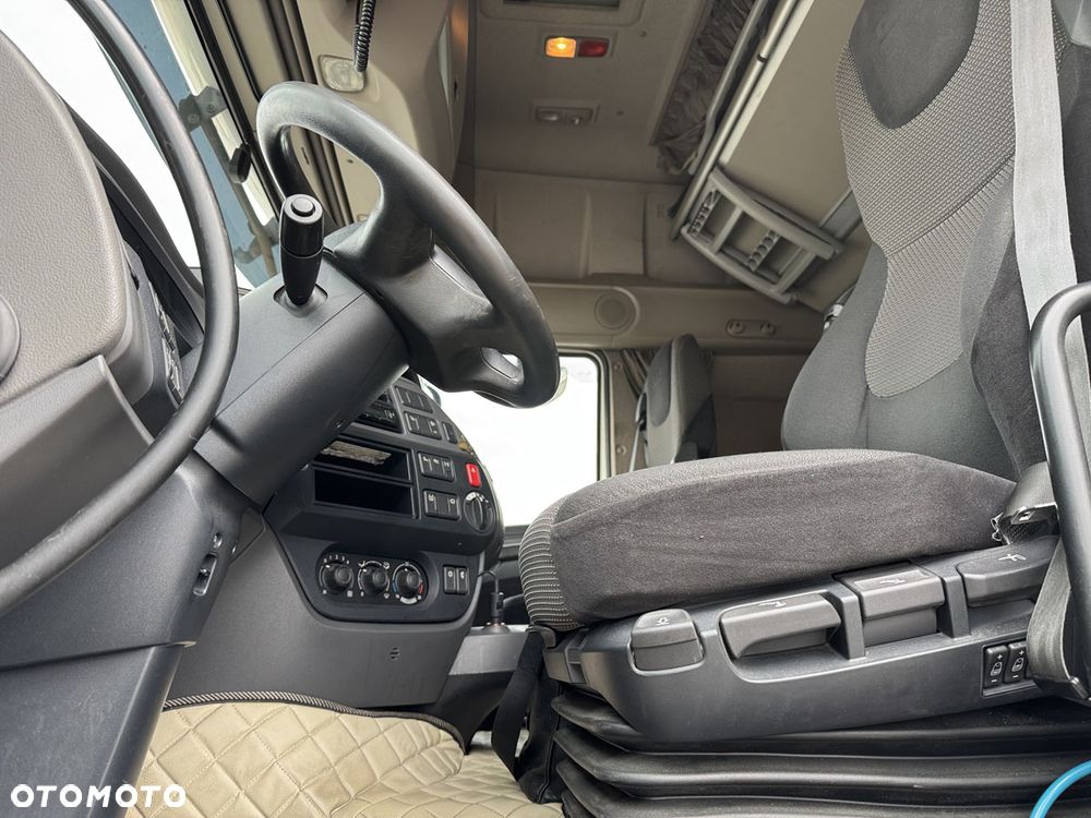 DAF XF 106.460 Lowdeck - 7