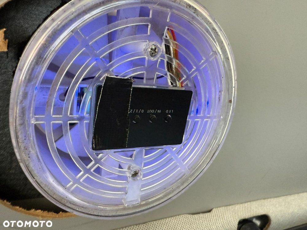 Volkswagen Caddy - 30