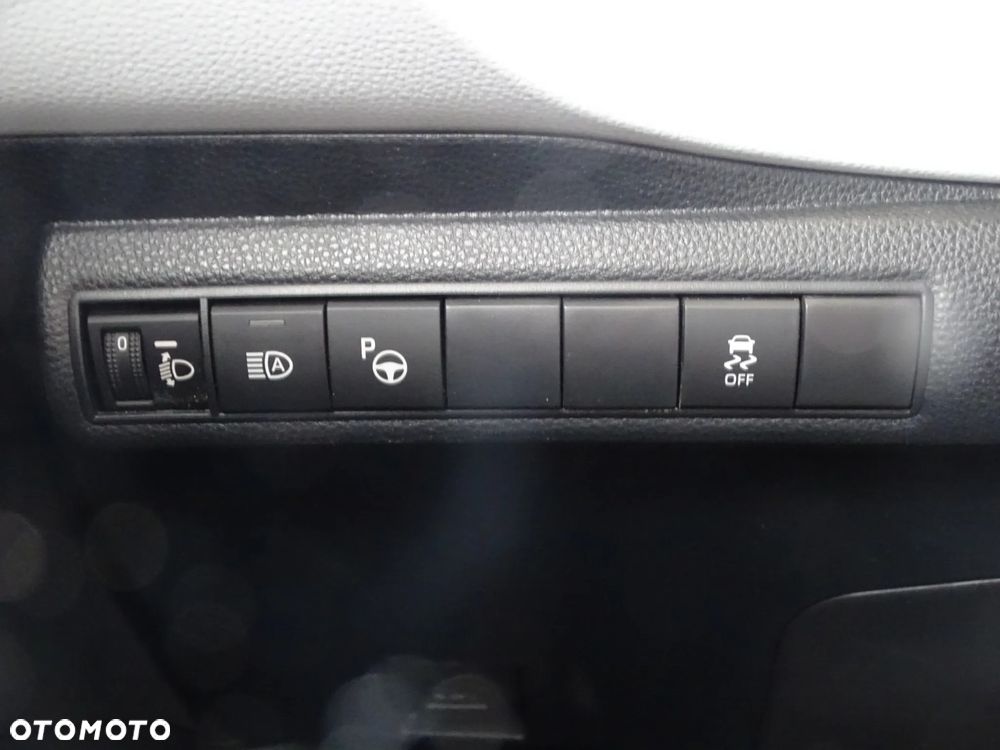 Toyota Corolla 1.8 Hybrid Executive - 11