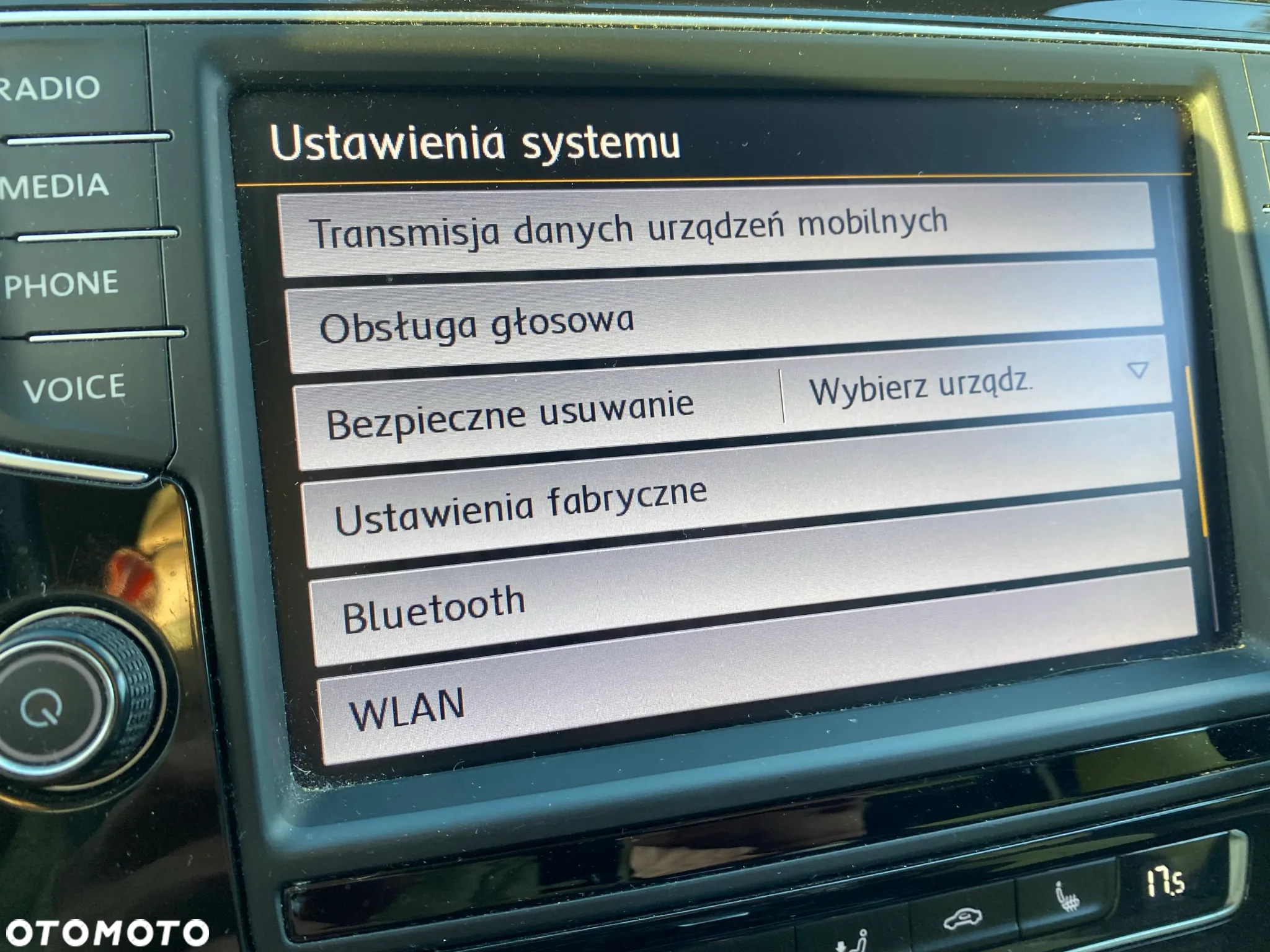 Volkswagen Passat 2.0 TDI Bi-Turbo BMT 4Mot Highline DSG - 26