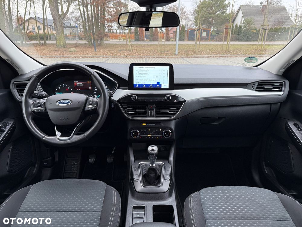 Ford Kuga 2.0 EcoBlue Hybrid TITANIUM - 13