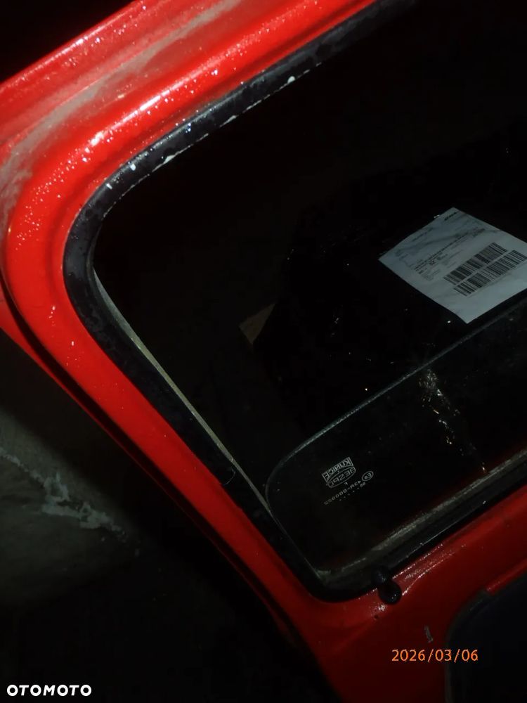 mechanizm podnośnik szyby ramka uszczelka gumowa  listwa zgarniająca drzwi fiat 126p elegant fl maluch - 11