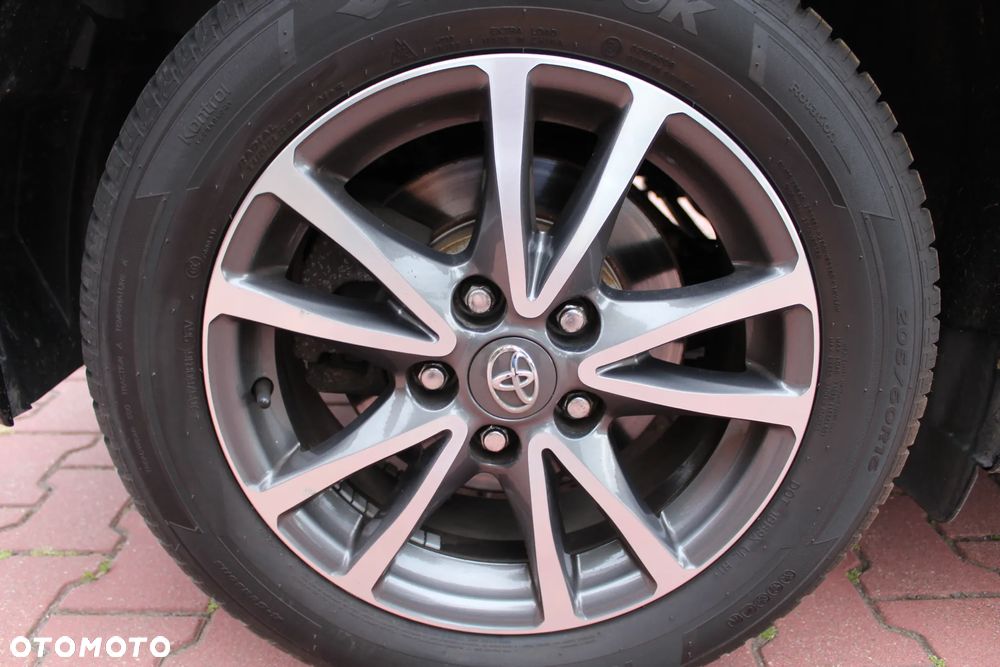 Toyota Verso 1.8 5-Sitzer Life - 17