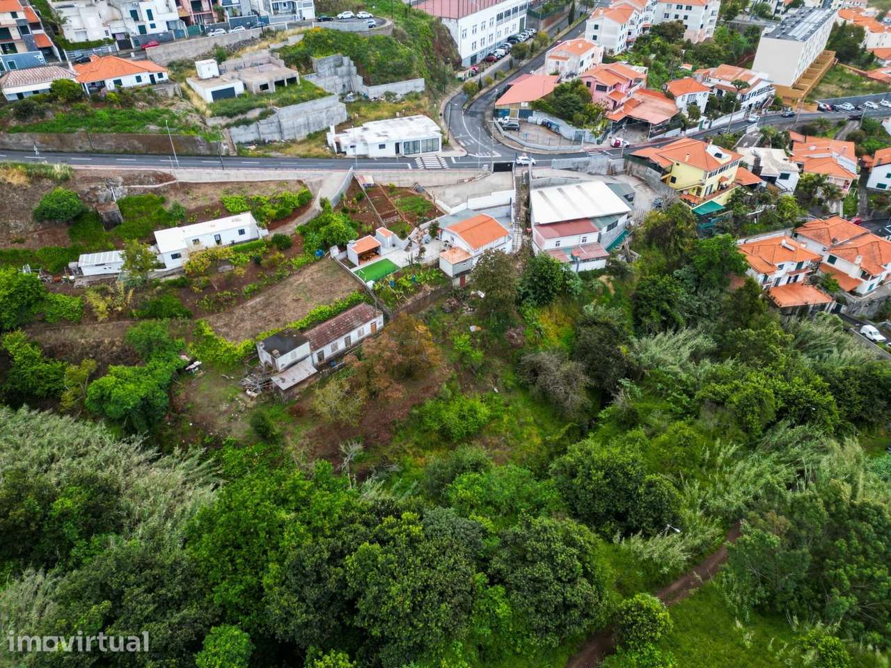 Terreno Urbano no Caniço (2.324 m2) — Excelente Oportunidade para Cons - Grande imagem: 5/15