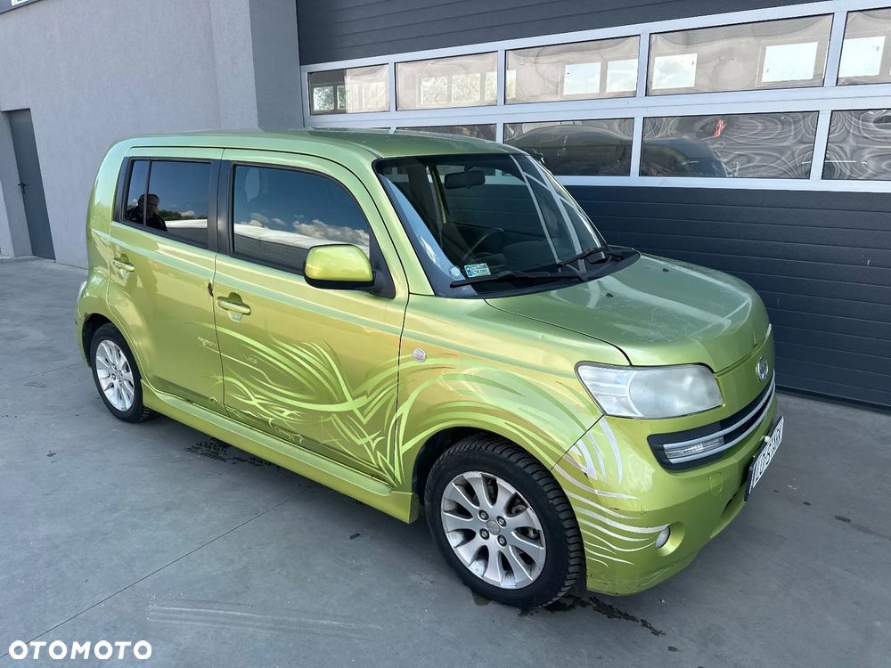 Daihatsu Materia - 9