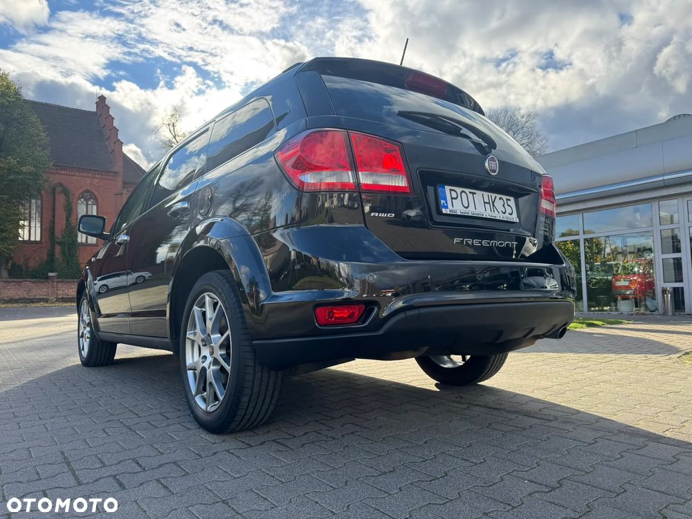 Fiat Freemont 2.0 Multijet Lounge AWD - 8