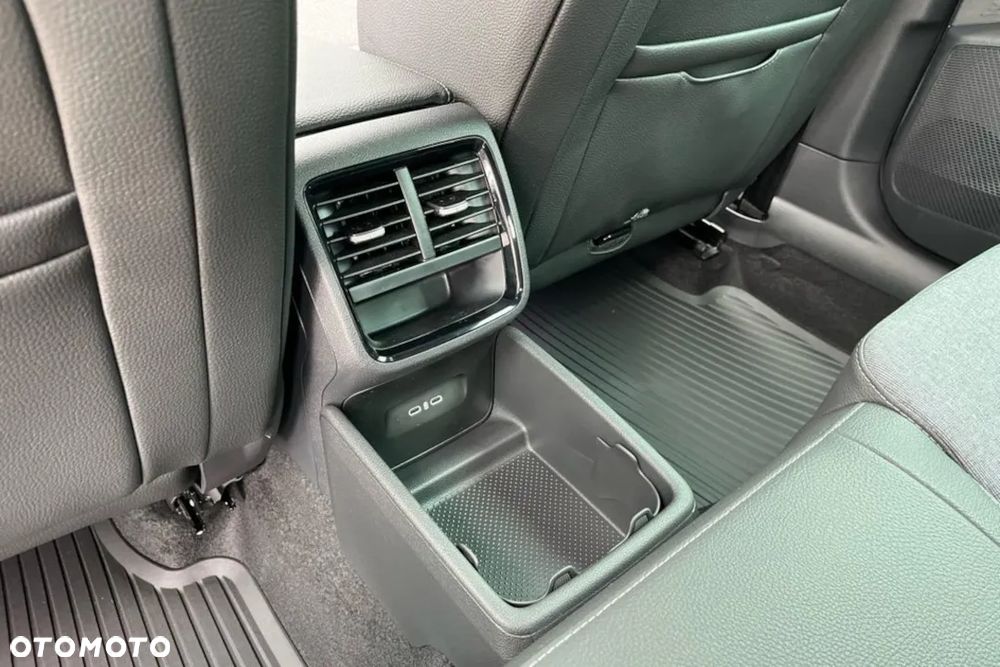 Skoda Octavia 1.5 TSI mHEV Drive Selection DSG - 26