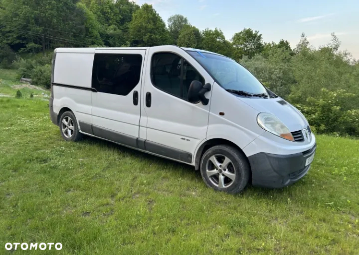 Renault trafic vivaro primastar 6 osob - 2