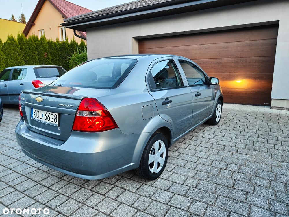 Chevrolet Aveo 1.2 16V Base (swo,klm) - 24