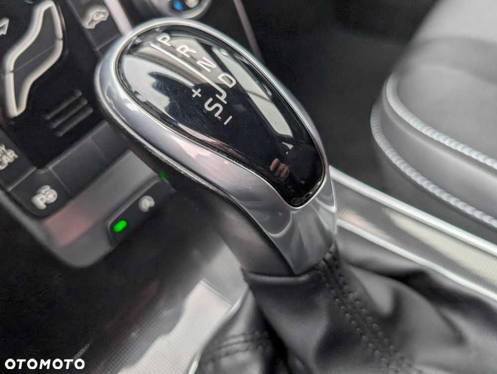 Volvo V40 T4 Drive-E Momentum - 19