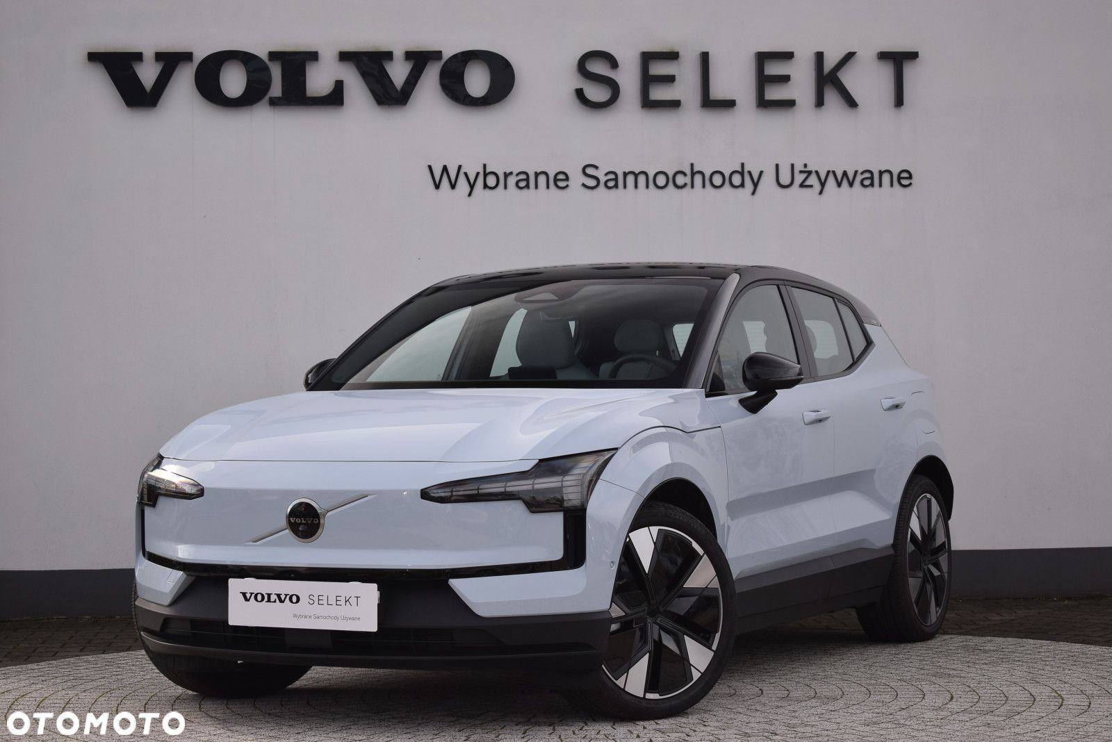 Volvo EX30 - 1