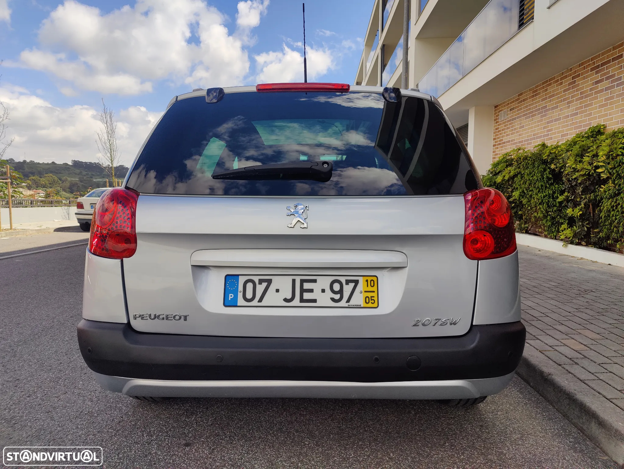 Peugeot 207 SW 1.6 HDi Outdoor - 7