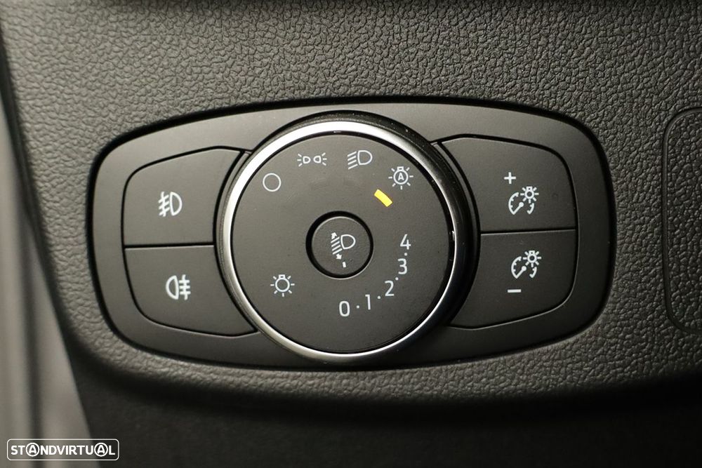 Ford Focus 1.0 EcoBoost MHEV ST-Line X - 19