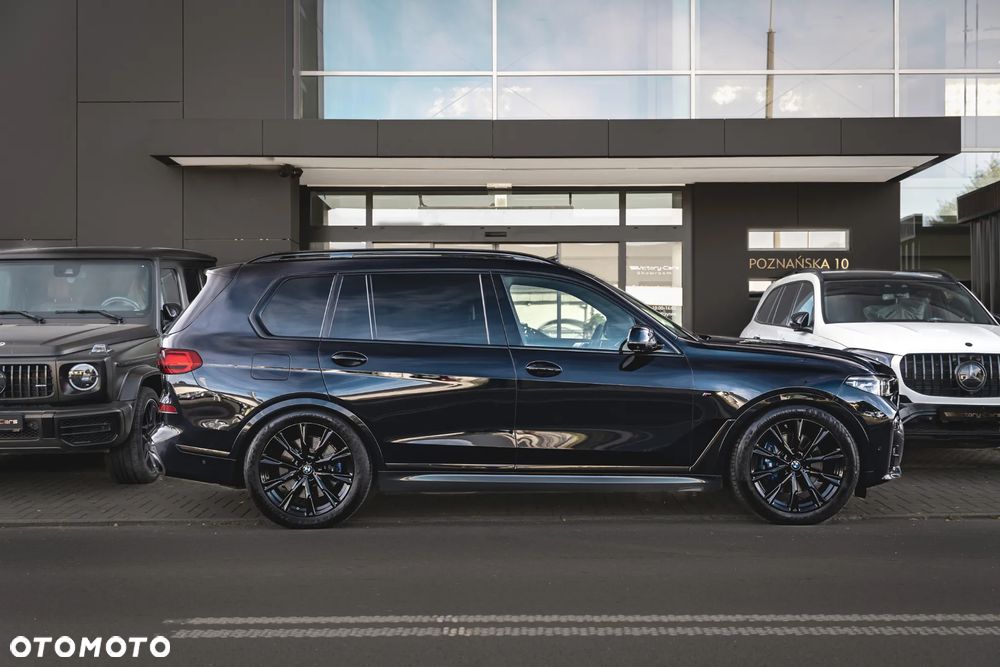BMW X7 M50i sport - 11
