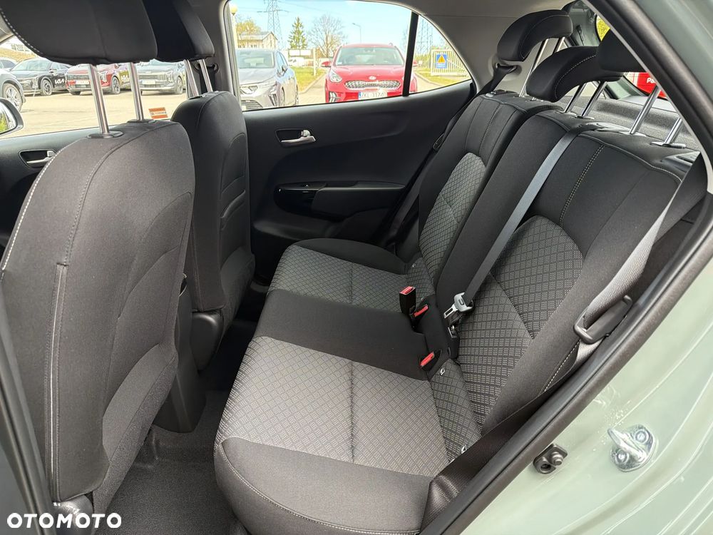 Kia Picanto 1.2 L - 12