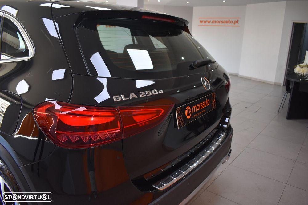 Mercedes-Benz GLA 250 - 18