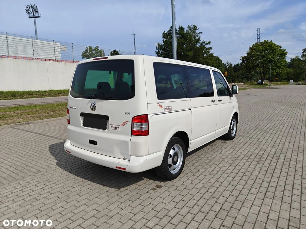 Volkswagen Multivan - 6