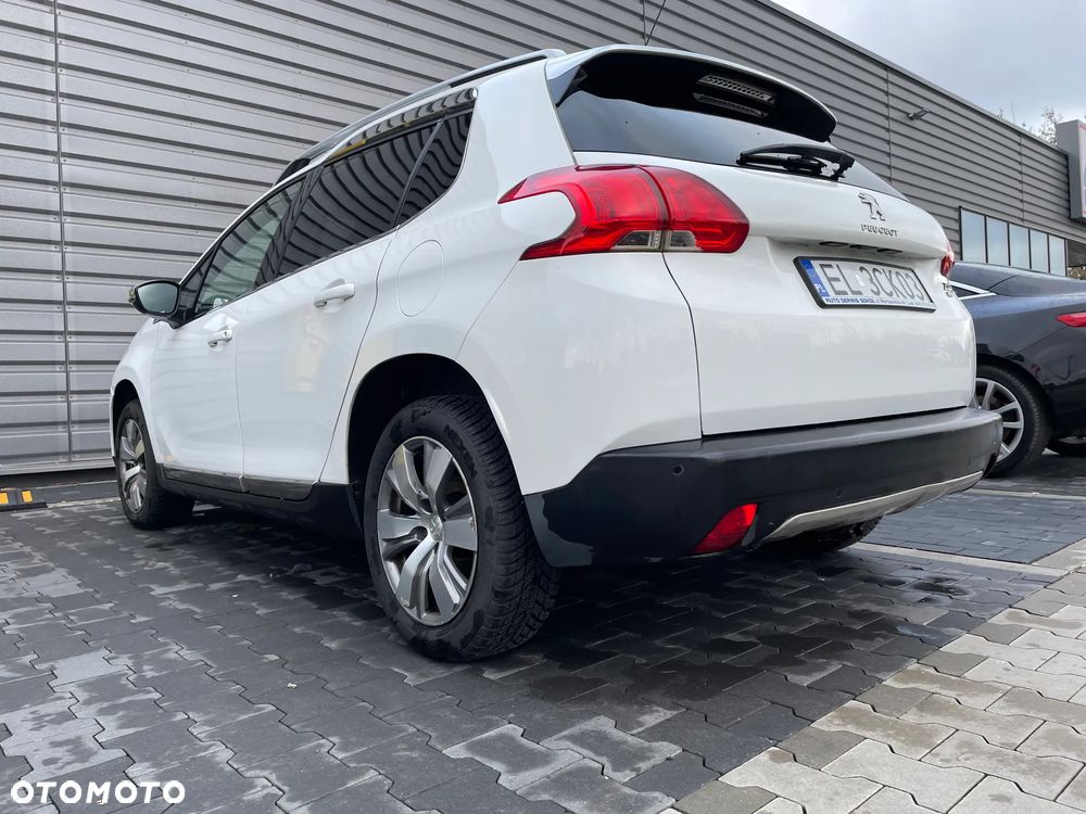 Peugeot 2008 - 6