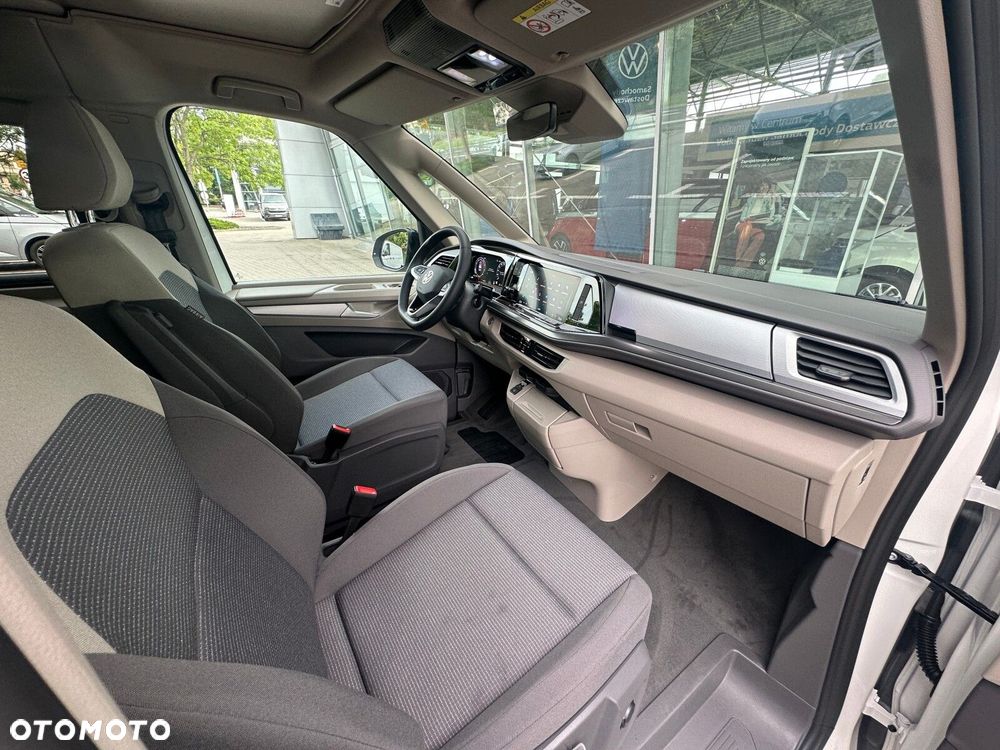 Volkswagen california Nowa California Beach silnik: 2,0 l TSI OPF 204 KM / skrzynia biegów: 7-biegowa DSG rozstaw osi: 3124 mm - 12