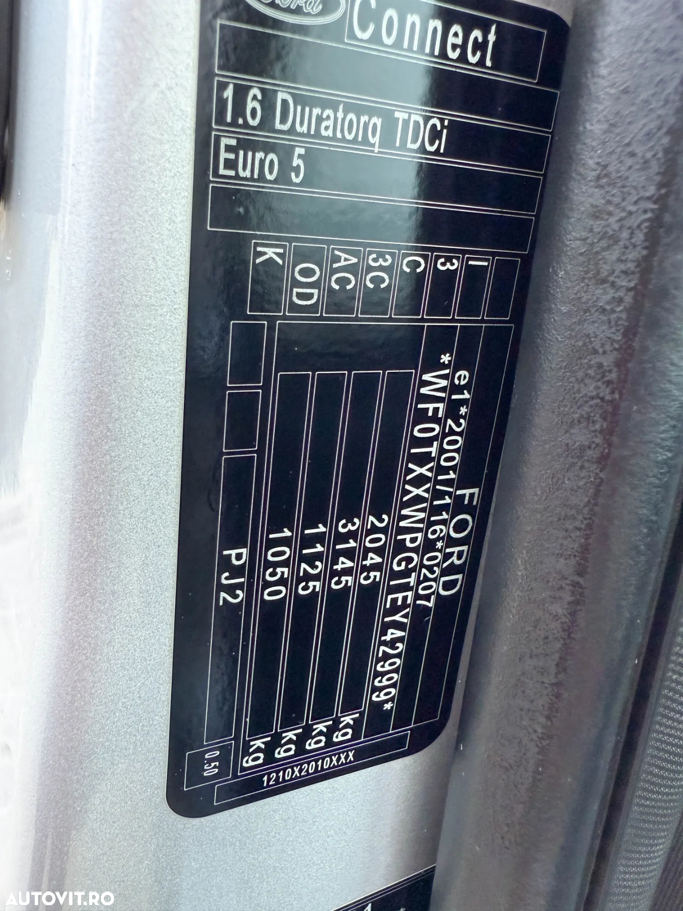 Ford Transit Connect - 26