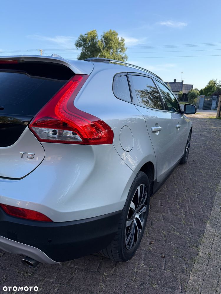 Volvo V40 Cross Country T3 Drive-E Dynamic Edition - 18