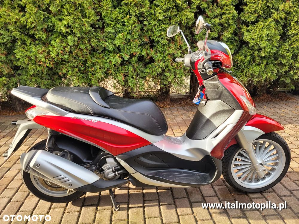 Piaggio Beverly - 28