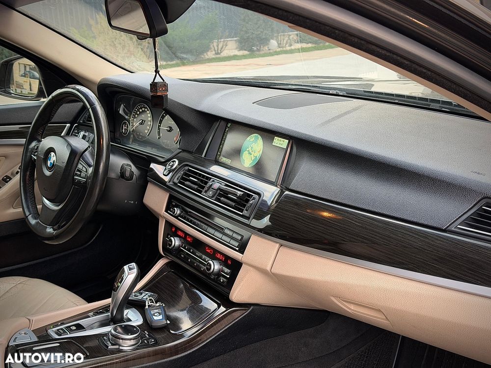 BMW Seria 5 520d Aut. Luxury Line - 19