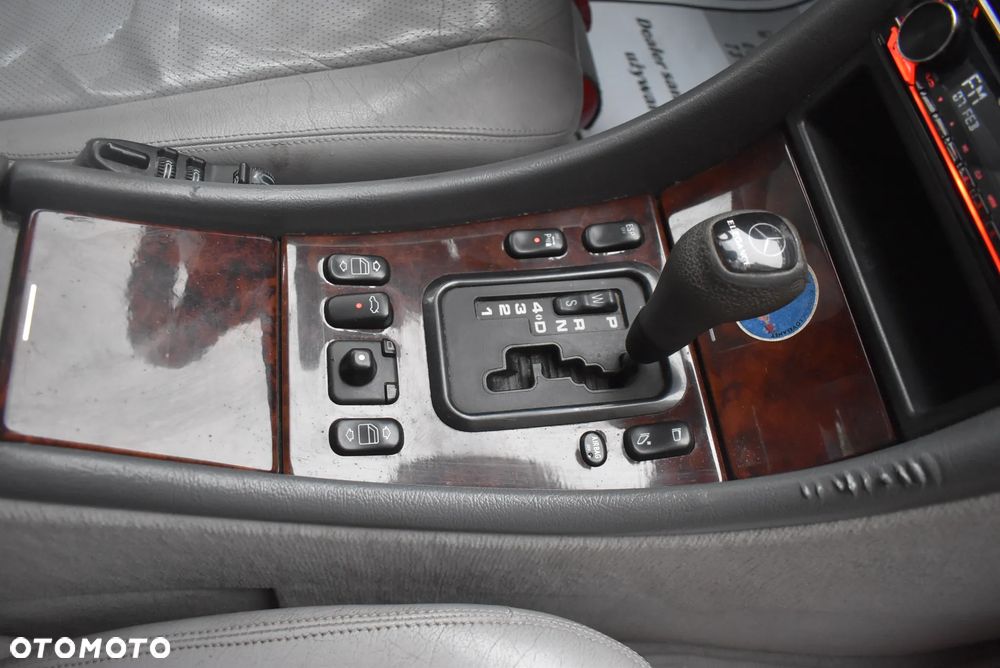 Mercedes-Benz CLK - 30