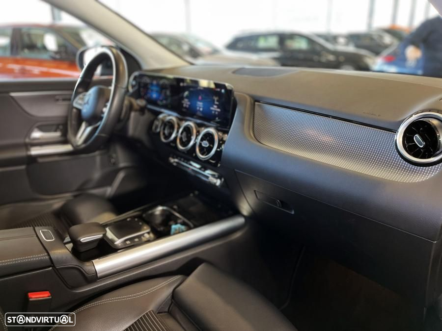 Mercedes-Benz GLA 250 e Progressive - 31