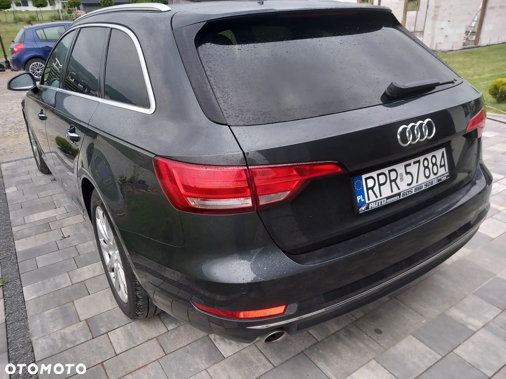 Audi A4 Avant 2.0 TDI S tronic - 8