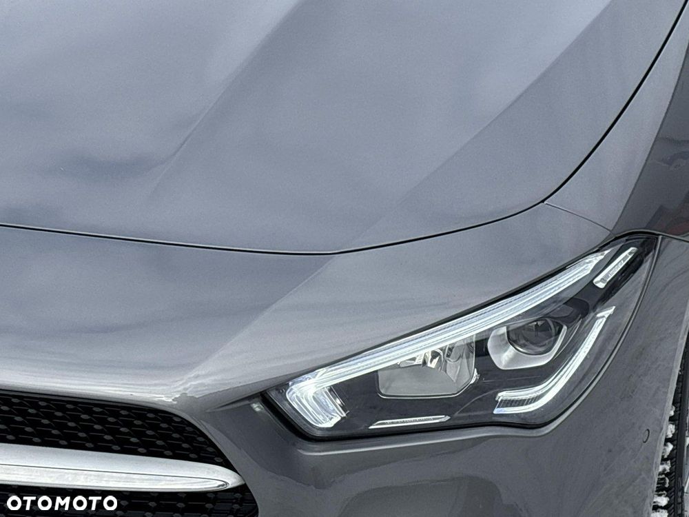 Mercedes-Benz CLA - 9
