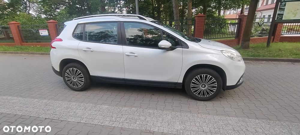 Peugeot 2008 1.2 Pure Tech Active EU6 - 8