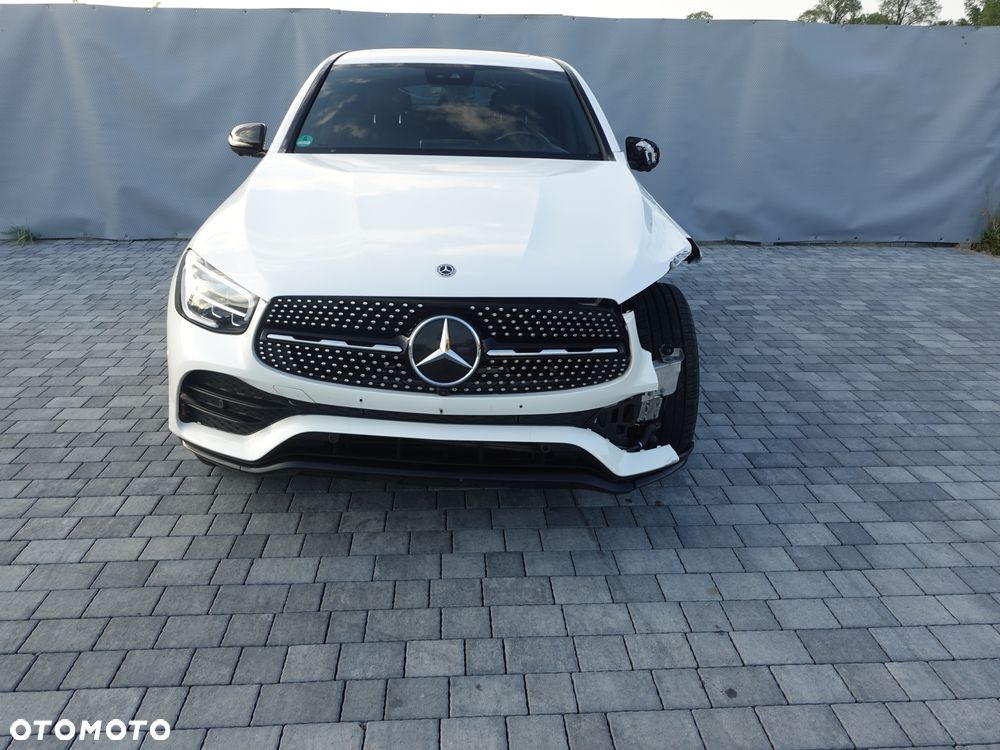 Mercedes-Benz GLC 300 de 4Matic 9G-TRONIC - 12